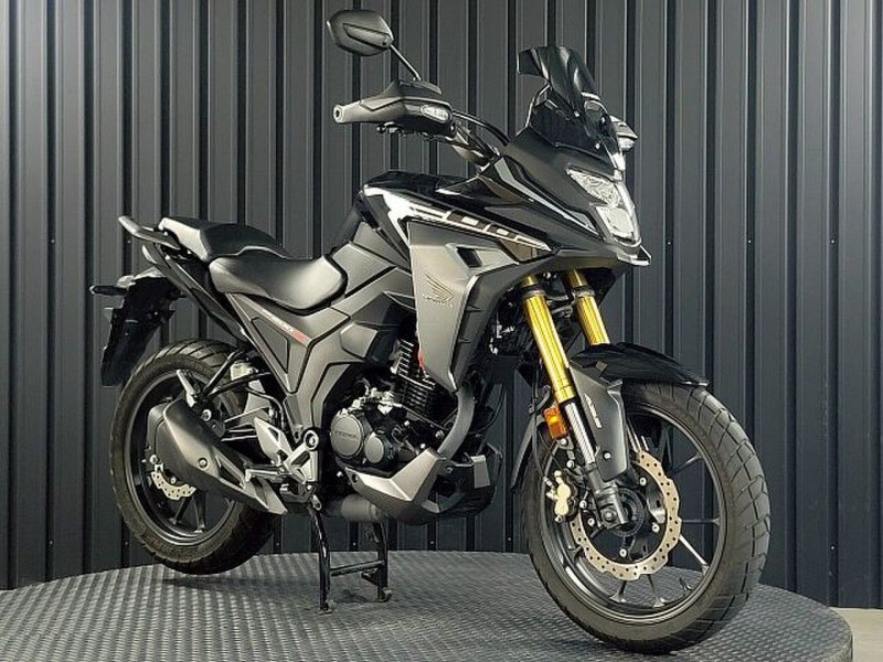 Honda CB200X Budget Touring machine